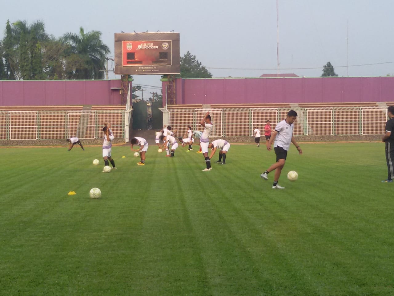 Persib saat mulai latihan