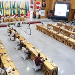 Rapat Koordinasi melalui Video Conference dengan tema “Kesiapsiagaan Satpol PP dan Satlinmas dalam Penyelenggaraan Pilkada Serentak Tahun 2020” di Sasana Bhakti Praja, Kantor Kemendagri pada Jumat, (4/9/2020).