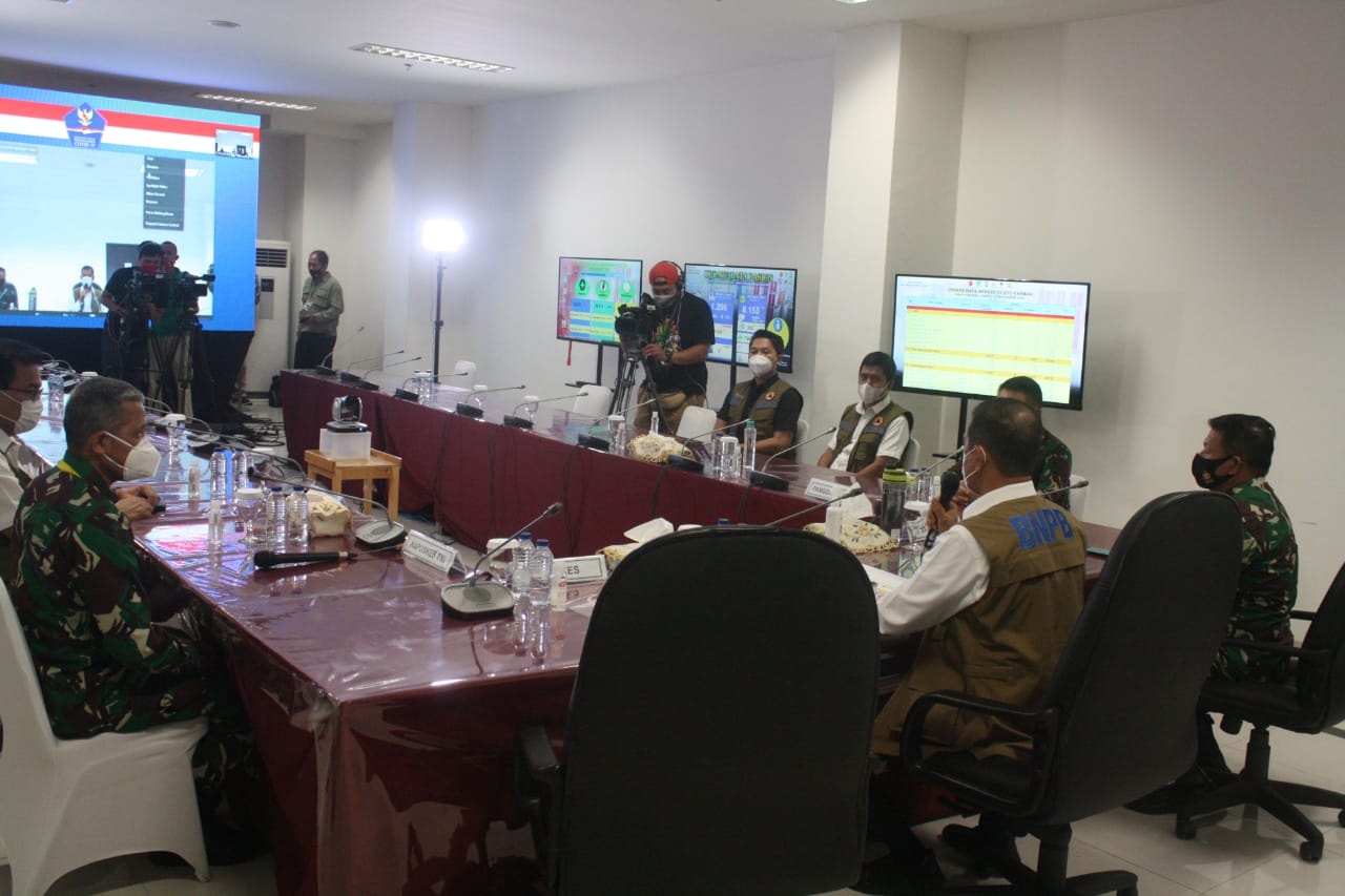 BNPB saat jumpa pers penggunaan Tower 5 Wisma Atlet untuk perawatan pasien covid-19.