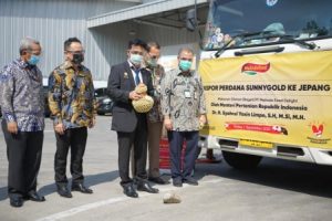 pelepasan ekspor produk olahan Pelepasan ekspor produk olahan.