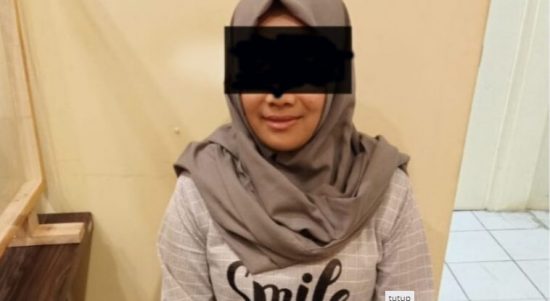 tersangka prostitusi online