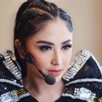 Dewi-Perssik-YouTube-3