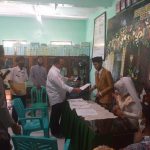 Disdukcapil-Indramayu-Beri-Three-In-One-Dokumen-Kependudukan-Bagi-Pasangan-Muda-Yang-Menikah