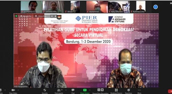 Pelatihan Guru Untuk Pendidikan Demokrasi