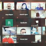 diskusi virtual GMT Institute Cost Turbulensi, yang dipandu Anchor Radio Show TV-One Raldy Doy Rabu (28/4).