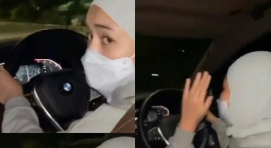 Amanda Manopo berhijab dan bangun masjid.