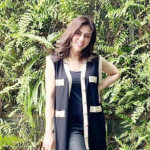 Jonathan Frizzy telah membuat istrinya, Dhena Devanka, gemetar lantaran mengumbar foto-foto hasil tangkapan CCTV