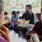 Erick Thohir bacakan buku berjudul 'Aku dan Maskerku' karya Benny Rhamdani