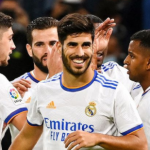 Real Madrid akan bertanding Minggu dini hari ini. Jadwal bola malam ini