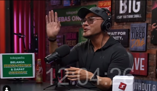 Deddy Corbuzier Tanggapi Tudingan Pembohongan Publik Pasangan Leslar