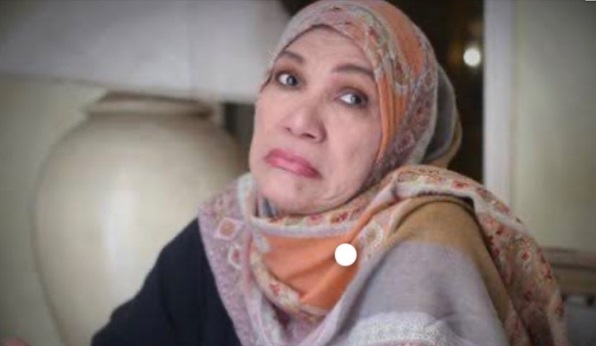 Dorce Gamalama ke Jawa Timur Jalankan Nazar