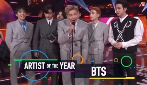 BTS dan Taylor Swift Cetak Rekor di American Music Awards