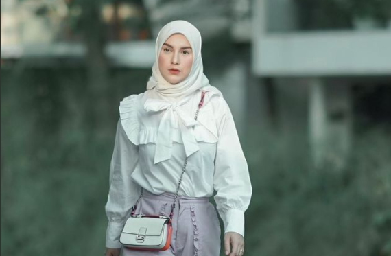 Irish Bella Turun BB 10 Kg, Sempat Pusing-pusing