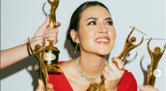 Raisa Tulis Begini Setelah Borong AMI Awards 2021