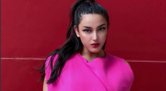 Polisi Tangkap Artis CA, Instagram Cassandra Angelie Diserbu Netizen
