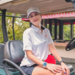 Luna Maya Luna Maya Cuma Nobar Konser BTS Lewat Online