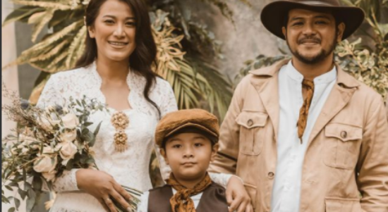 Ramon Y Tungka Akhiri Masa Duda