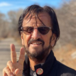 Ringgo Starr Segera Terbitkan Buku The Beatles