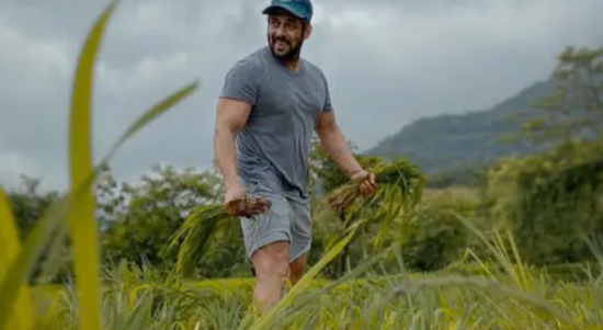 Salman Khan Digigit Ular, Begini Kondisinya Sekarang