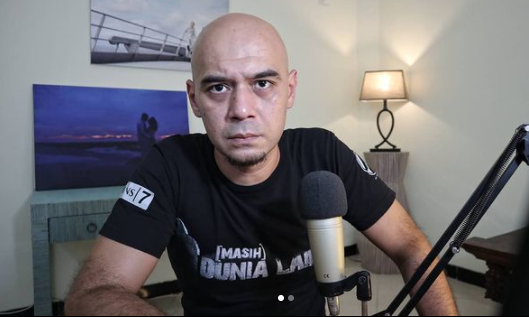 Harry Pantja, Presenter 'Dunia Lain' Kena Stroke