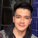 Penyanyi Norman Divo Meninggal Dunia