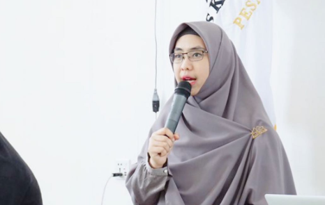 Ceramah Oki Setiana Dewi Tuai Kritik, Suami Tanggapi Begini