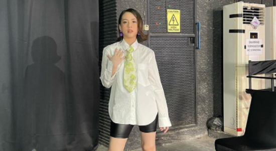 Adhisty Zara Cuma Punya Dua sahabat