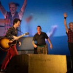 Grup Green Day Batalkan Manggung di Rusia