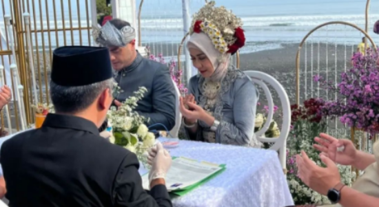 Venna Melinda dan Ferry Irawan Sah Jadi Suami Isteri