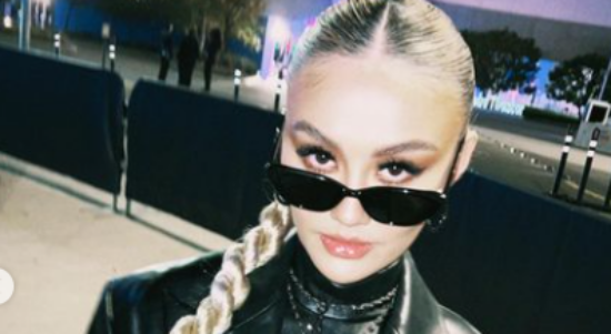 Agnez Mo Wajibkan Penyelenggara Acara Sediakan Nasi Padang