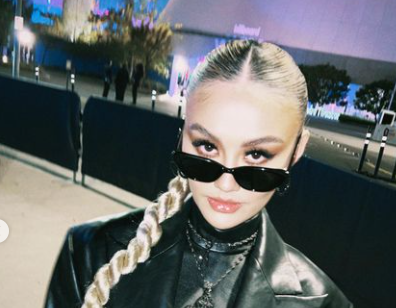 Agnez Mo Wajibkan Penyelenggara Acara Sediakan Nasi Padang