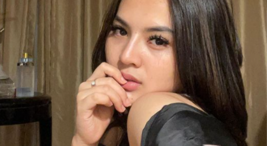 Iqlima Kim Layangkan Somasi Terhadap Hotman Paris