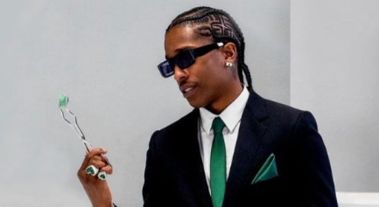 Pulang Liburan Bareng Rihanna, A$AP Rocky Ditangkap