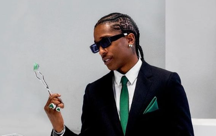 Pulang Liburan Bareng Rihanna, A$AP Rocky Ditangkap