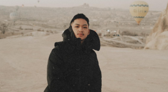 Ratusan Dollar THR Untuk Azriel Hermansyah