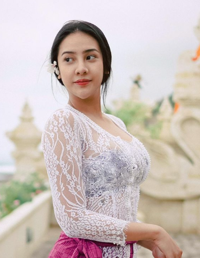 Ini Alasan Anya Geraldine Jadi Juri Puteri Indonesia 2022