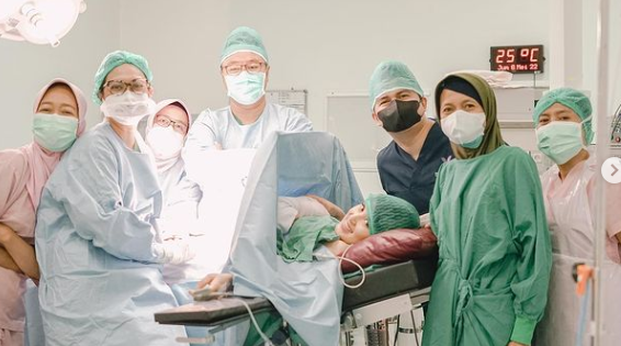 Anak Pertama Handika Pratama Dan Rosiana Dewi