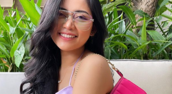 Rachel Vennya Pesta Bikini Bareng Sahabat