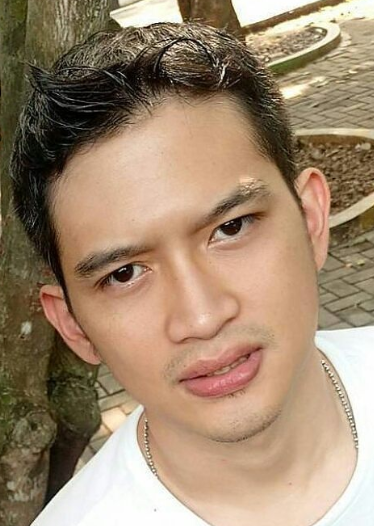 Rezky Aditya Resmi Ayah kandung Putri Wenny Ariani