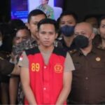 4eb31258-697d-4b81-8848-9f247210a28d