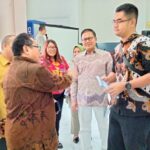 Anugerah pin emas untuk Google