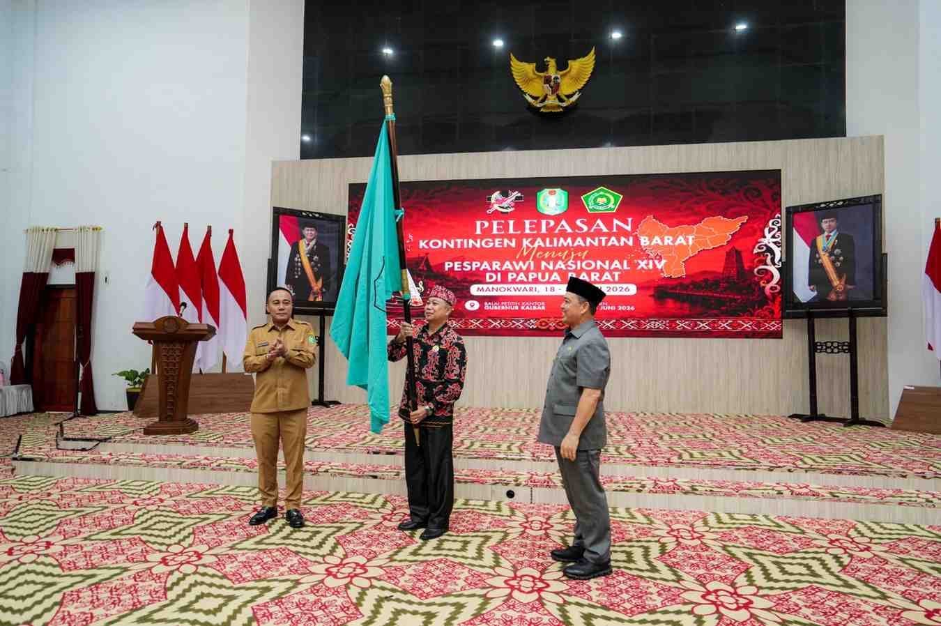 Gubernur Kalbar Lepas 206 Peserta Pesparawi Nasional XIV ke Manokwari
