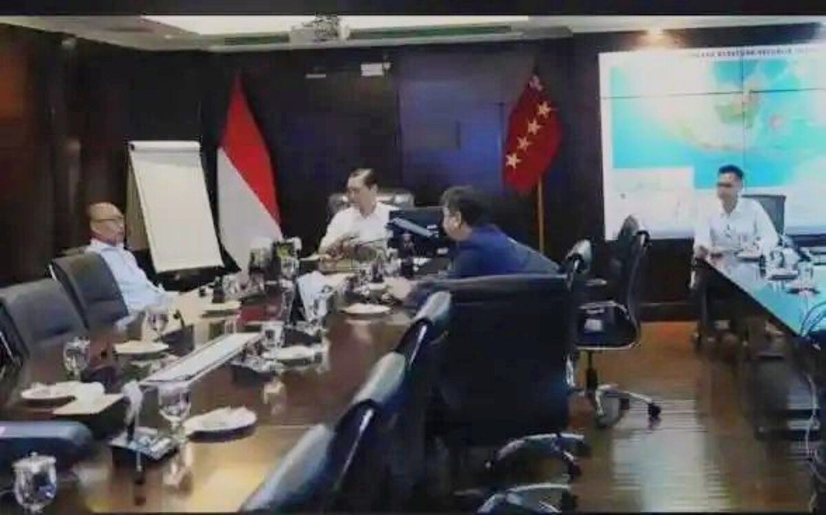 Pertemuan yang Mengundang Tafsir: Chatib Basri, Luhut, dan Kursi Menkeu
