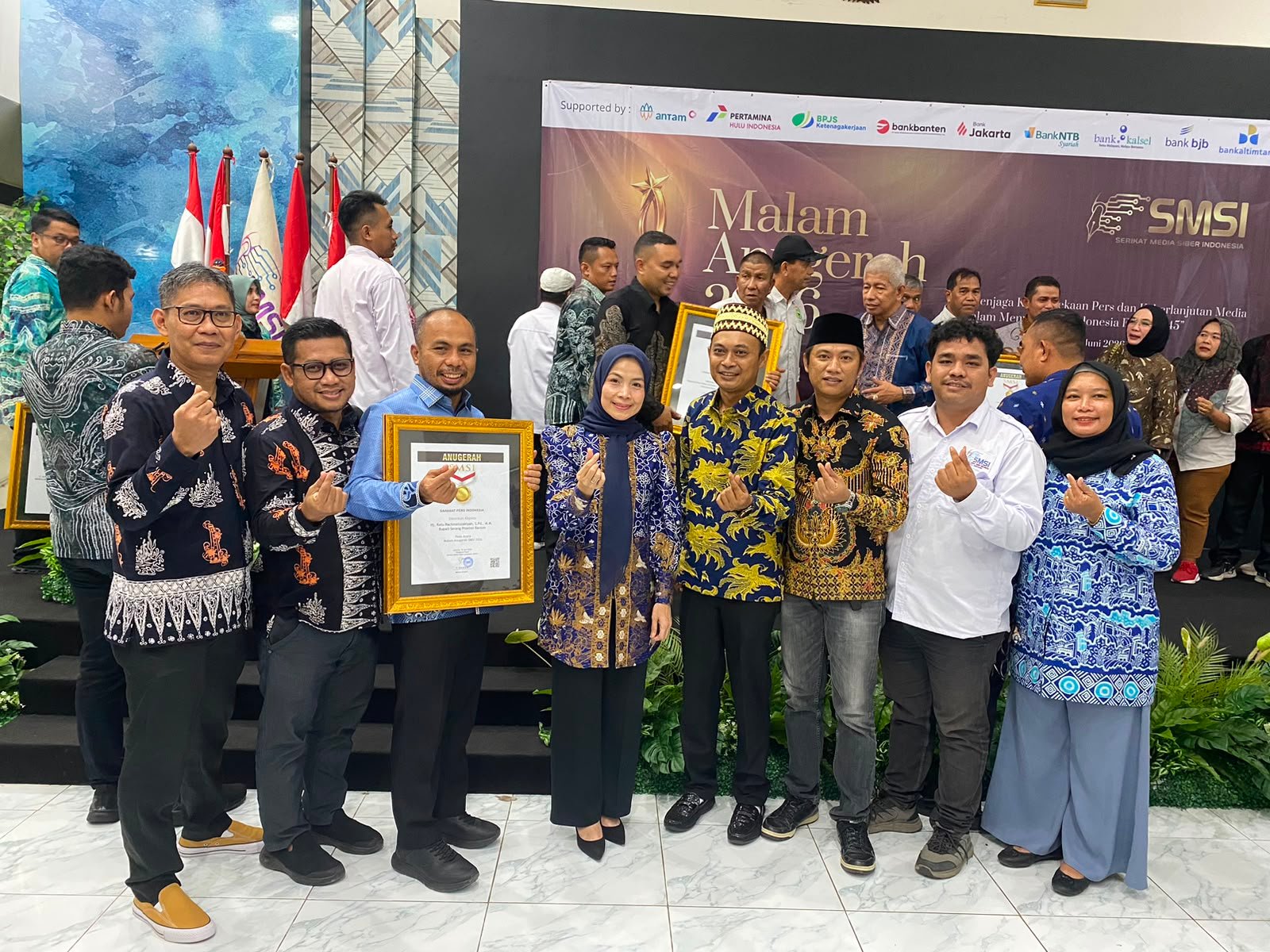 SMSI Anugerahkan Penghargaan untuk Pemkab Serang Atas Kolaborasi dengan Media Siber