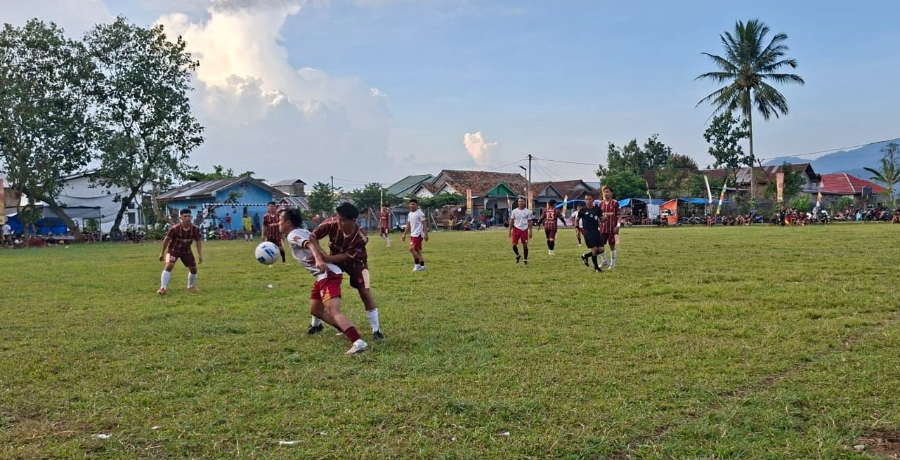 FBR Menang WO, Bralau Taklukan Gerimis Lewat Adu Penalti