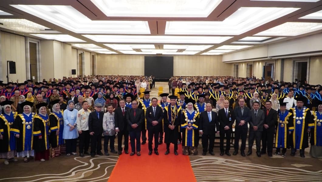 Hadiri Wisuda Politeknik Akamigas, Wagub Sumsel Cik Ujang Minta Alumni Kelola Potensi SDA Daerah