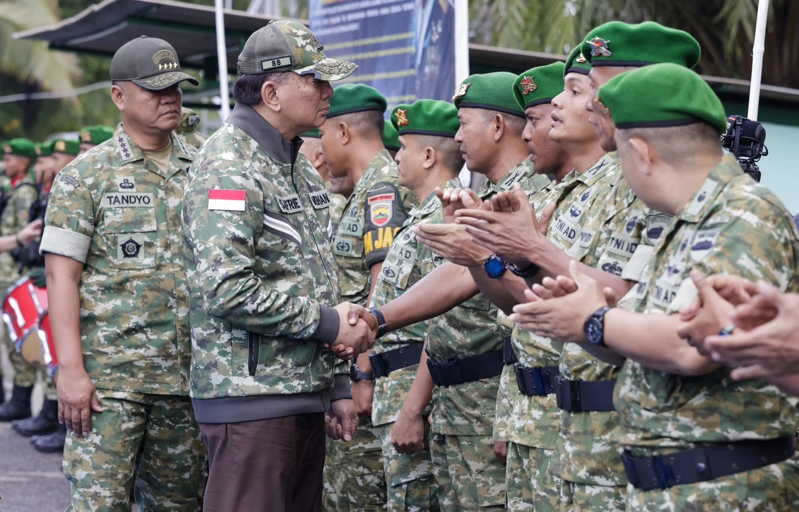 Menhan Tekankan Disiplin dan Integritas kepada Prajurit Yonif TP 907/Dewa Shahdan