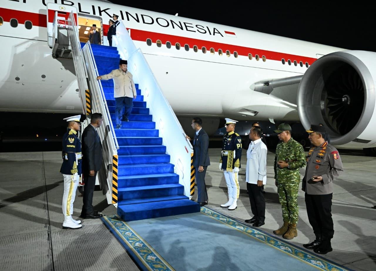 Presiden Prabowo Tiba di Tanah Air Usai Lawatan ke Vladivostok