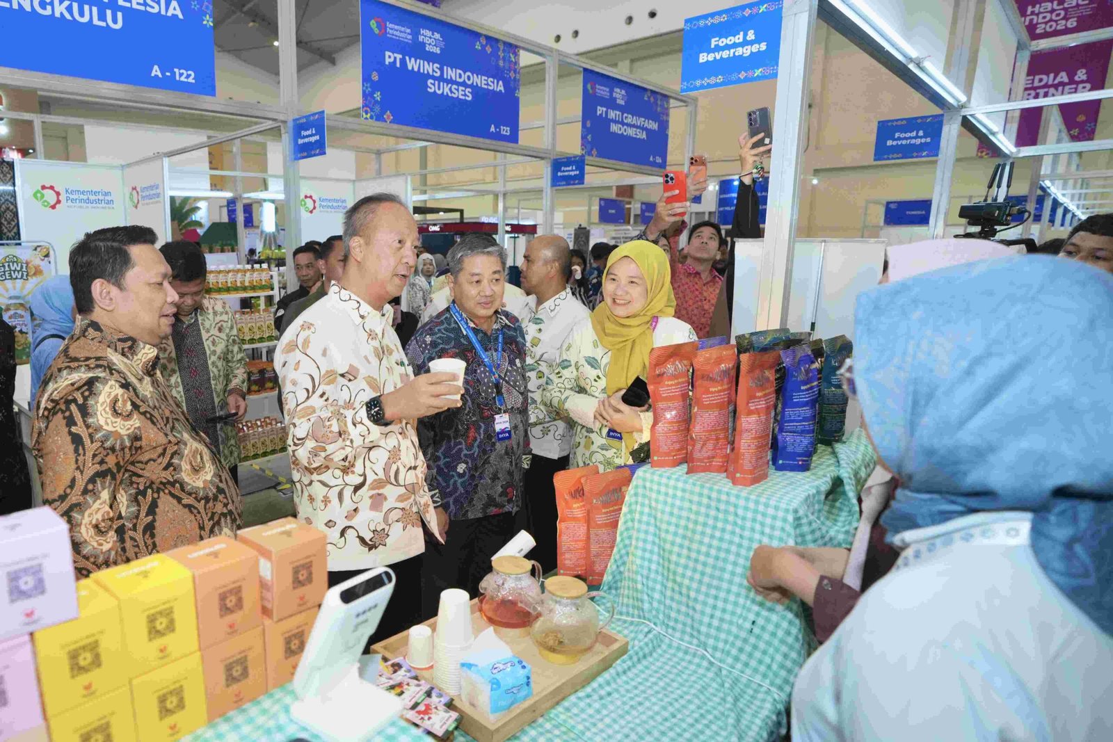 Perkuat Ekosistem Industri Halal, Kemenperin Percepat Sertifikasi IKM